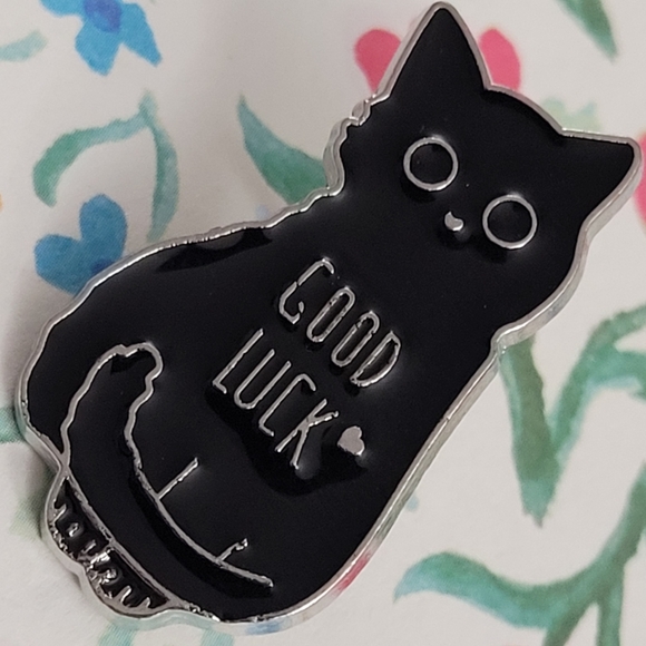 Good Luck Black Cat Enamel Pin - Picture 8 of 10
